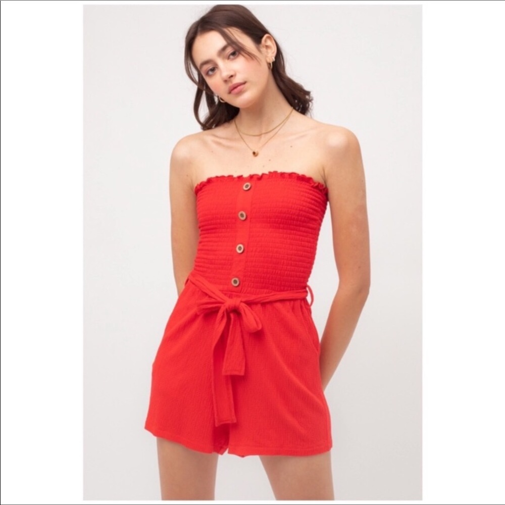 🎊closet closing. 
Tube shorts romper, new